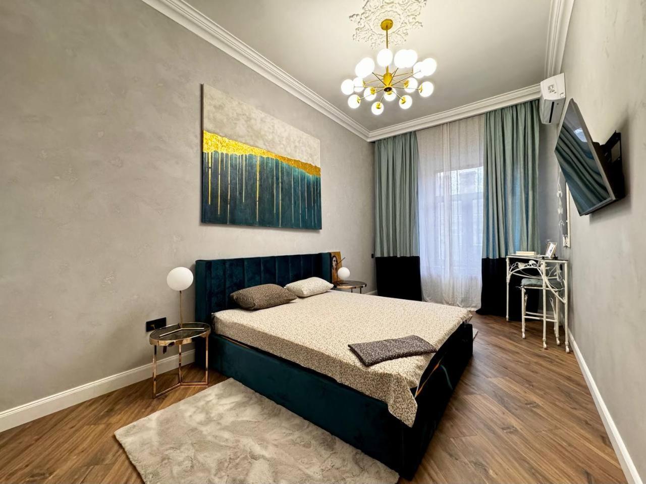 Deribasivska 10 Luxury Apartment Одеса Екстериор снимка