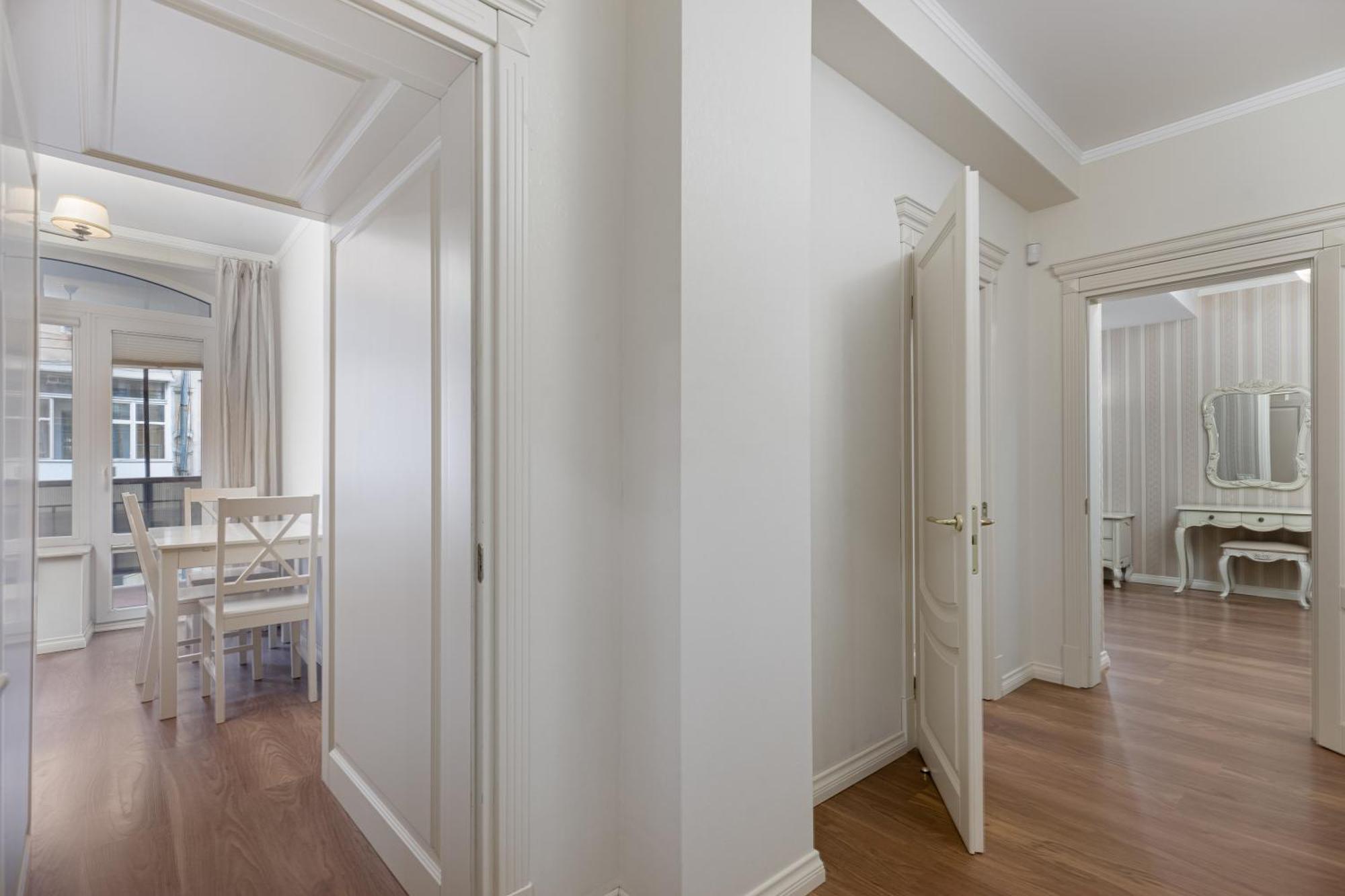Deribasivska 10 Luxury Apartment Одеса Екстериор снимка