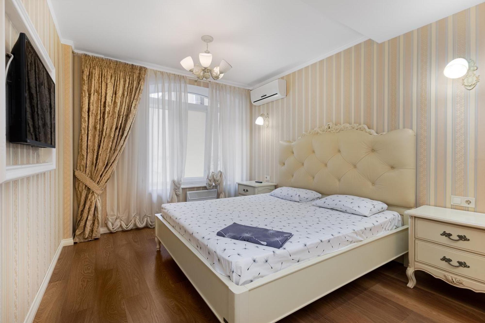 Deribasivska 10 Luxury Apartment Одеса Екстериор снимка
